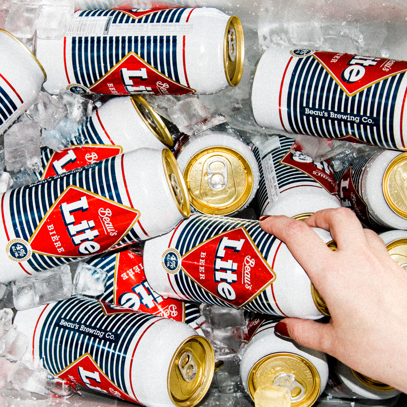 The Best Beer for Hockey: A Guide to Beer League Beers