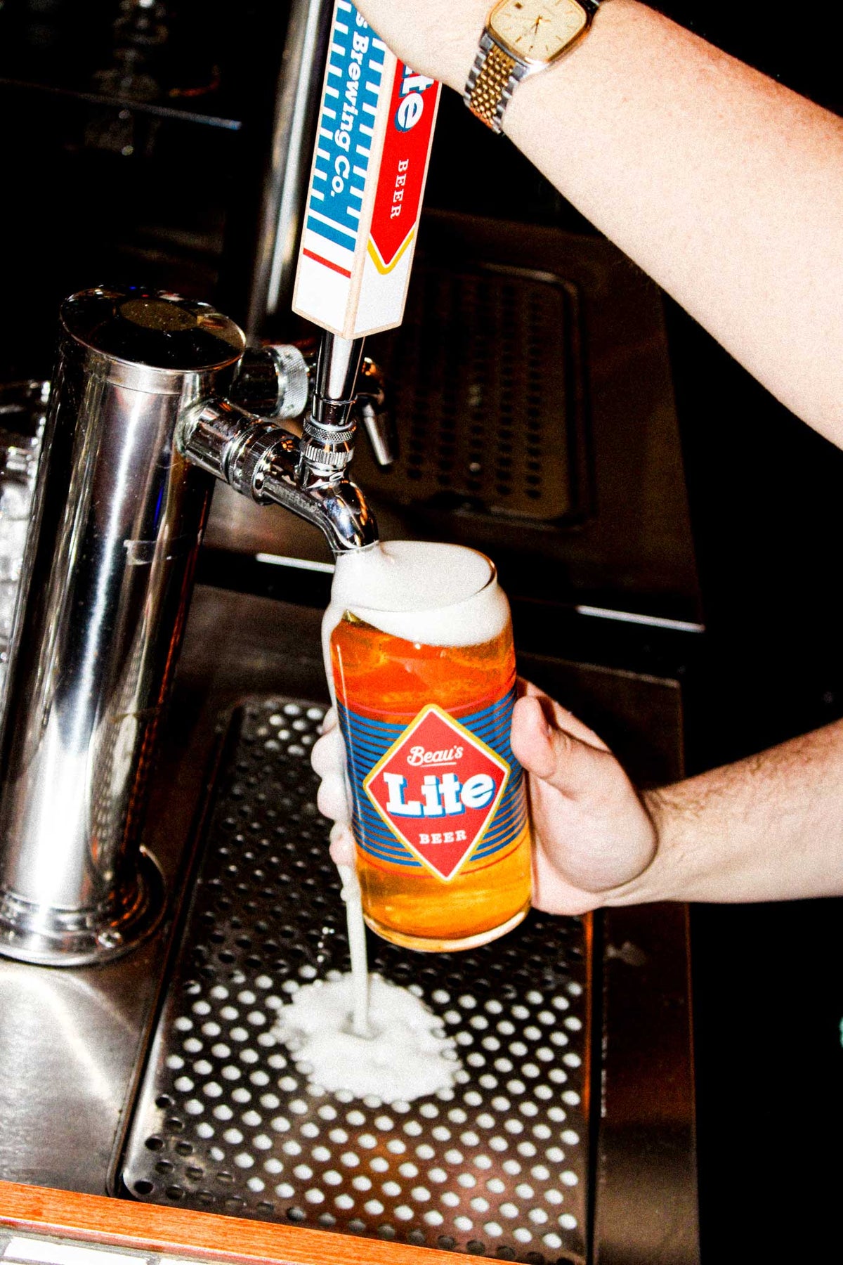 Beau’s Lite: Easy Drinking Beer
